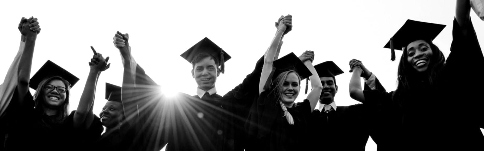 Apply for the 2023 dentalcorp Academic Excellence Award