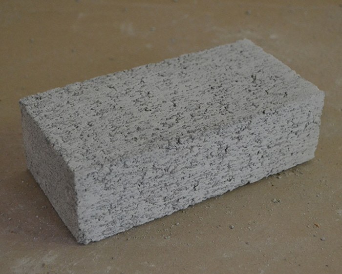 Concrete block concrete brick