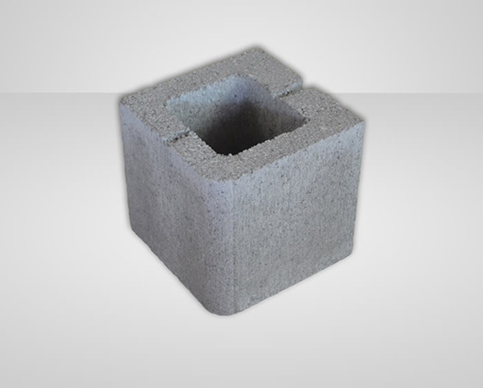 Concrete block 8 inch bullnose half