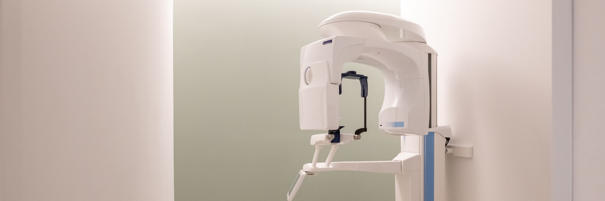 Dental X-ray machine.