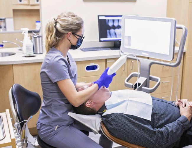 Digital Dental Scanners, Winnipeg Dentists