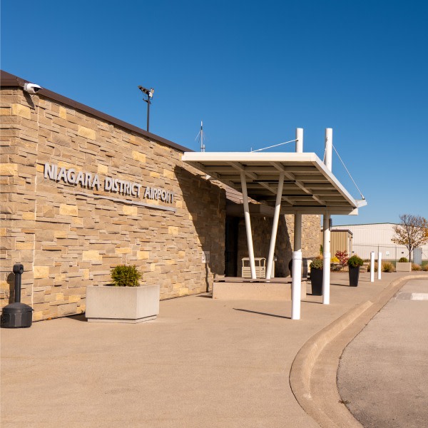 GNCC event at Niagara District Airport exterior