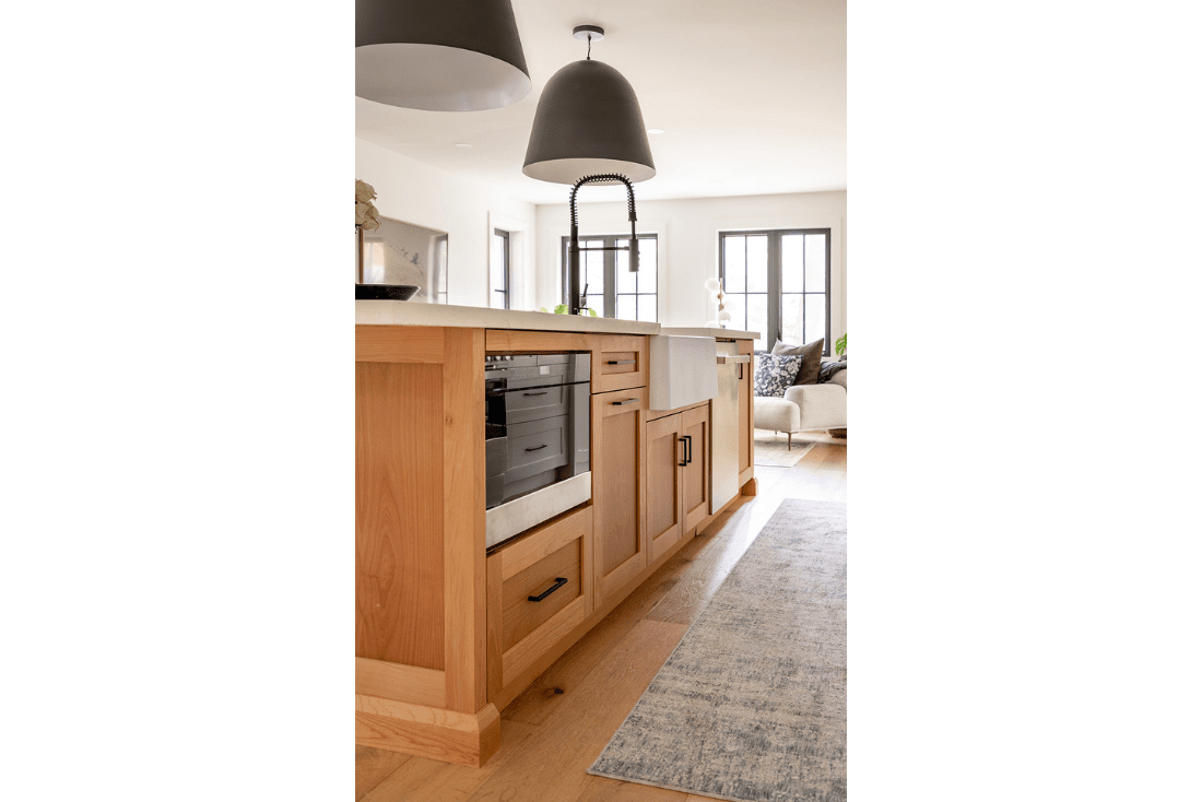 balmoral-kitchen-medium-wood-finish