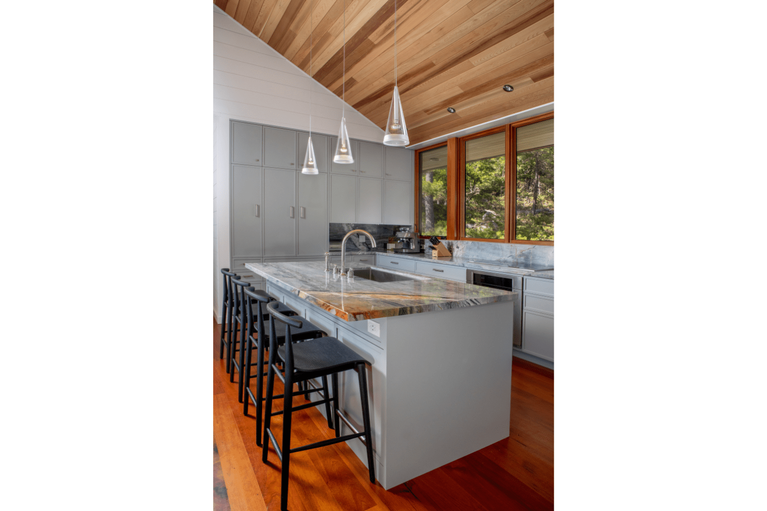 Project Huckleberry: Contemporary Cottage Kitchen