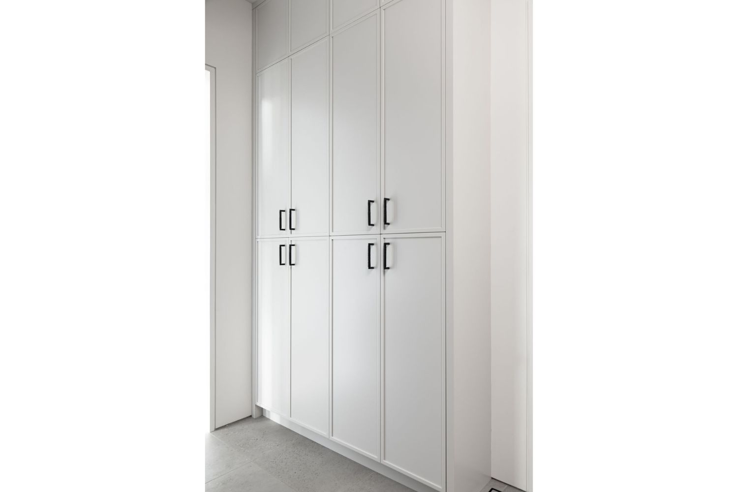 Project Fieldale: Shaker panel doors for laundry pantry