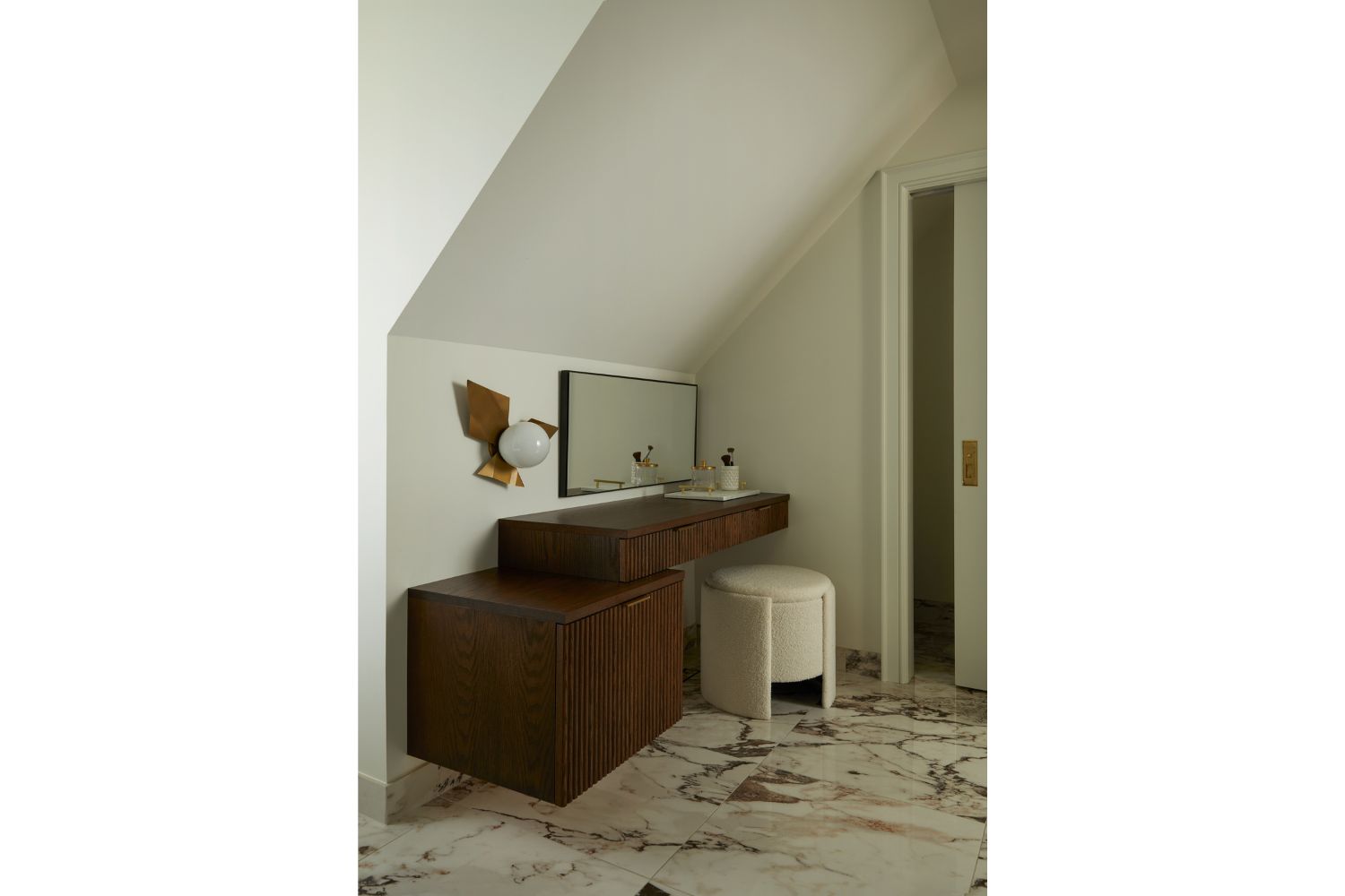 Project Birch Hill: Ensuite Bathroom Makeup Vanity