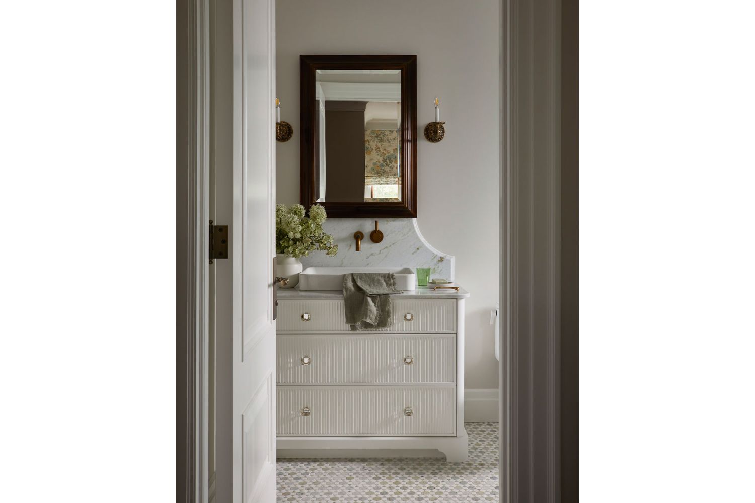 Project Meadow Wood: Guest Bathroom Vanity