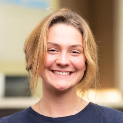 Patient Review - Kate's Invisalign Journey