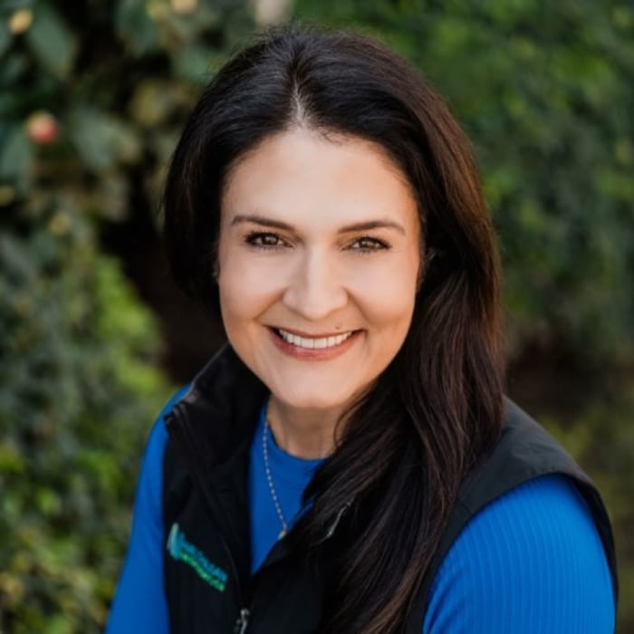 Dr. Nicole Nalchjian, Invisalign Provider