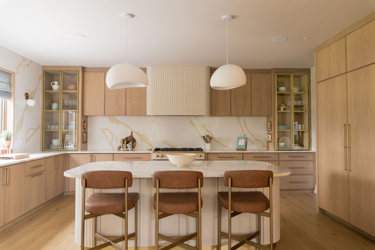 Luxury Contemporary kitchen design with white oak cabinets